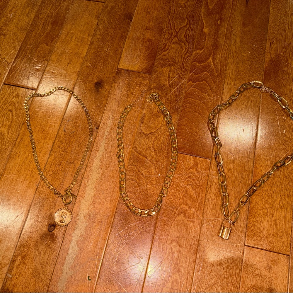 Chic Gold Necklace Trio